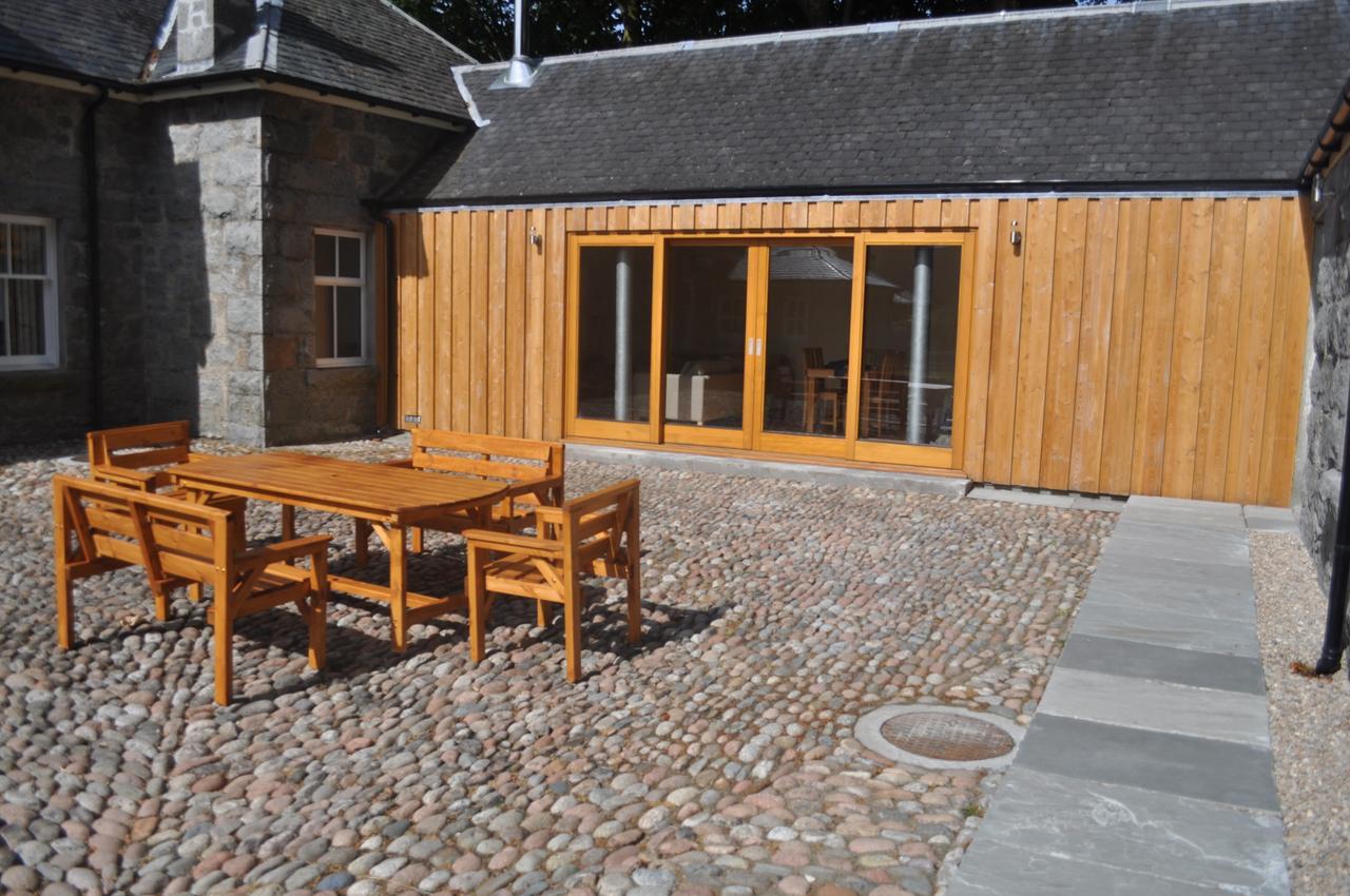 The Old Stables, Alltshellach Cottages 北巴拉胡利什 外观 照片